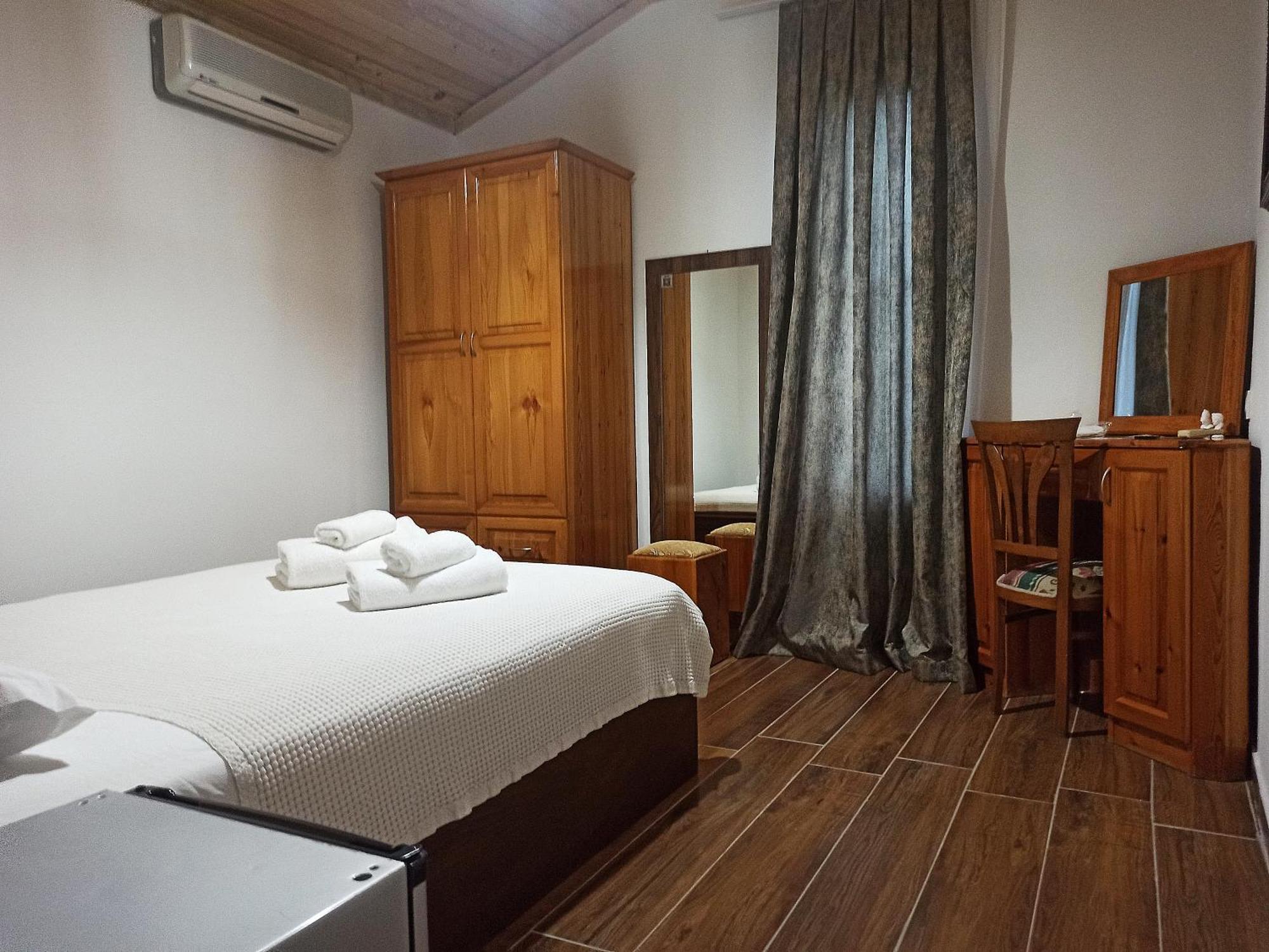 ギョジェク Daidala Life Bed & Breakfast エクステリア 写真
