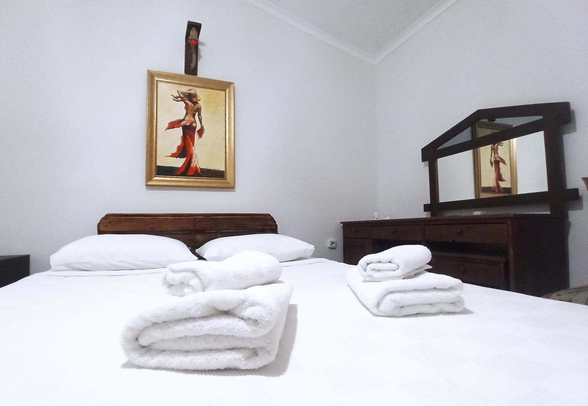 ギョジェク Daidala Life Bed & Breakfast エクステリア 写真
